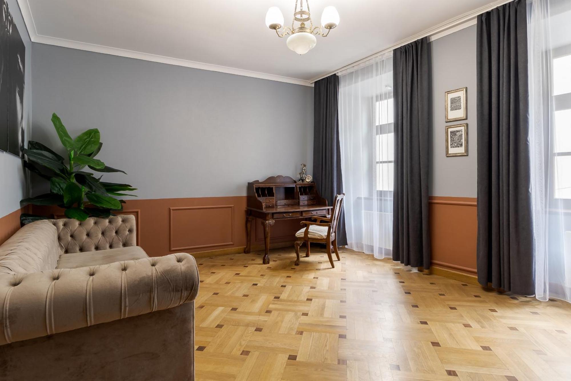 Tut Staroevreyska With Terrace Apartment Lviv Exterior photo