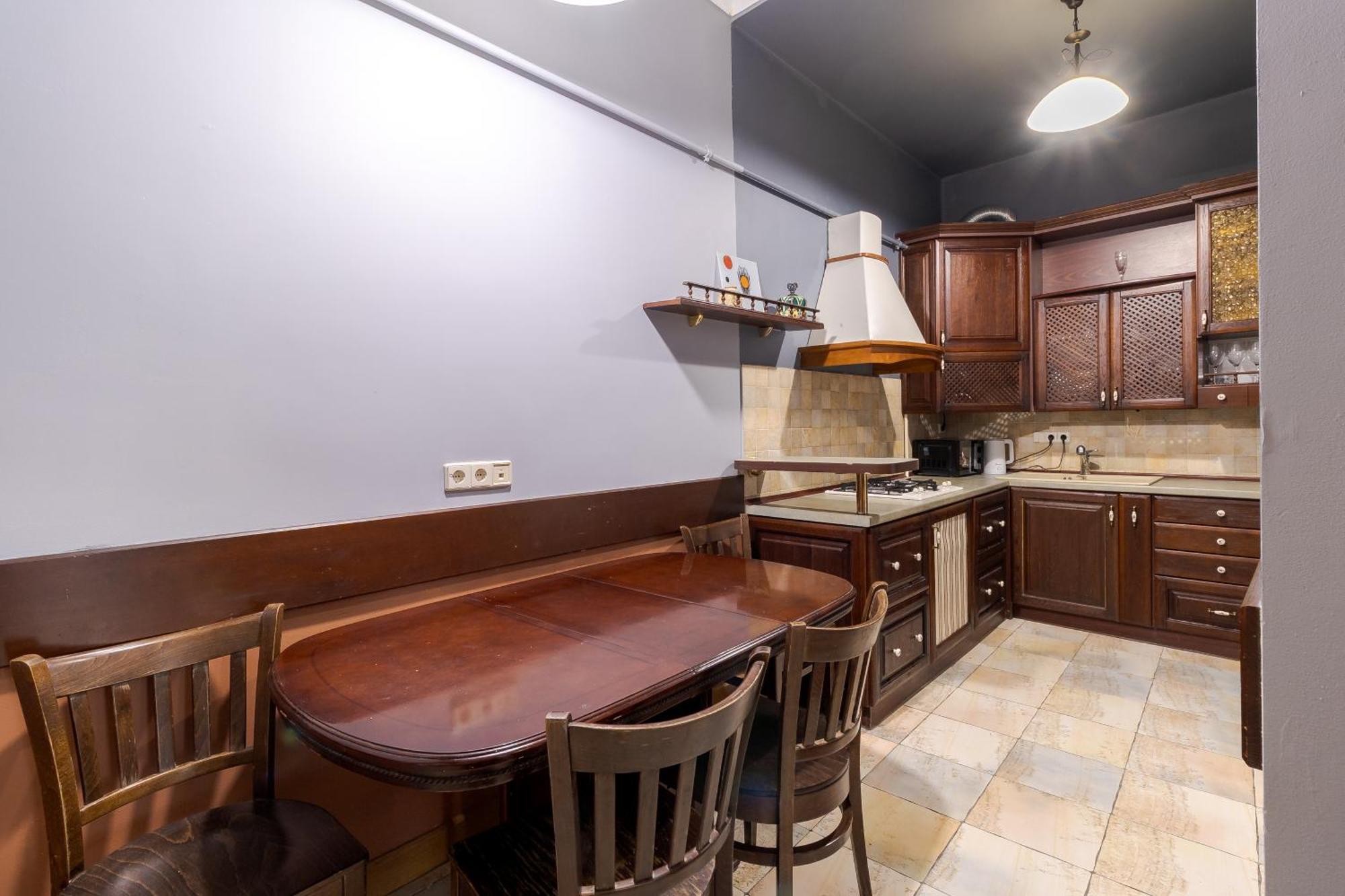 Tut Staroevreyska With Terrace Apartment Lviv Exterior photo