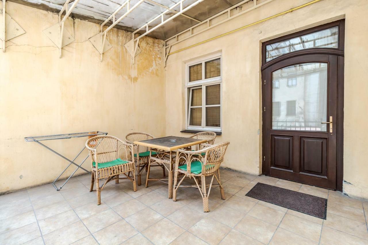 Tut Staroevreyska With Terrace Apartment Lviv Exterior photo